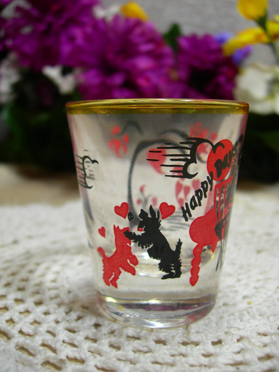 1950s vintage shot glass with scottie dogs