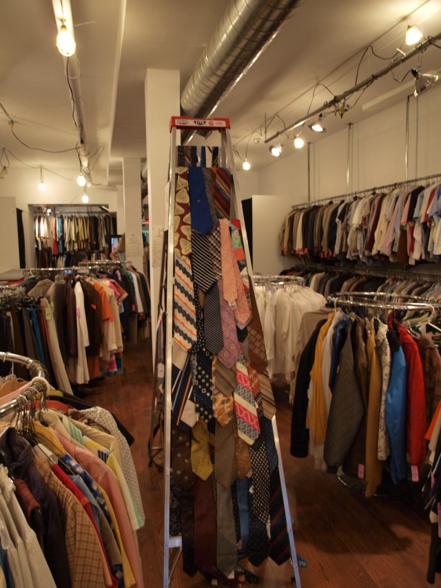 JackLux Vintage Clothing Store Toronto