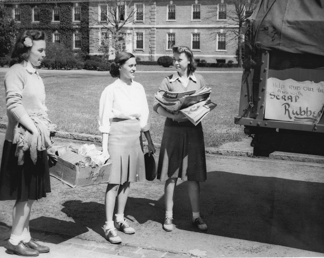 1940s college students doing their part for the war effort