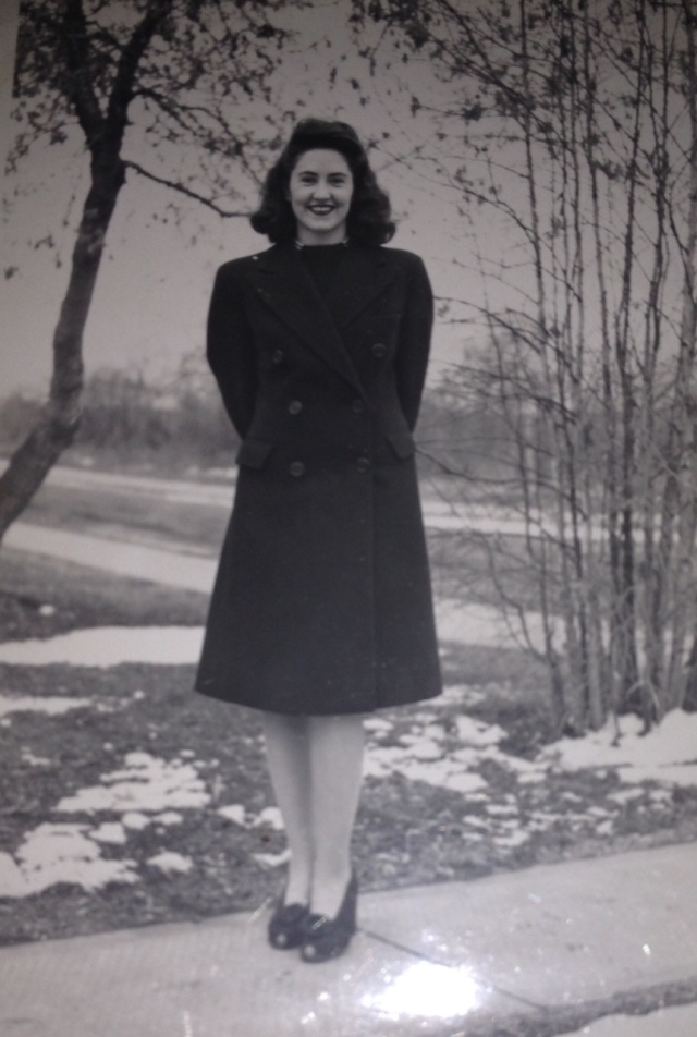 1940s women in a coat image